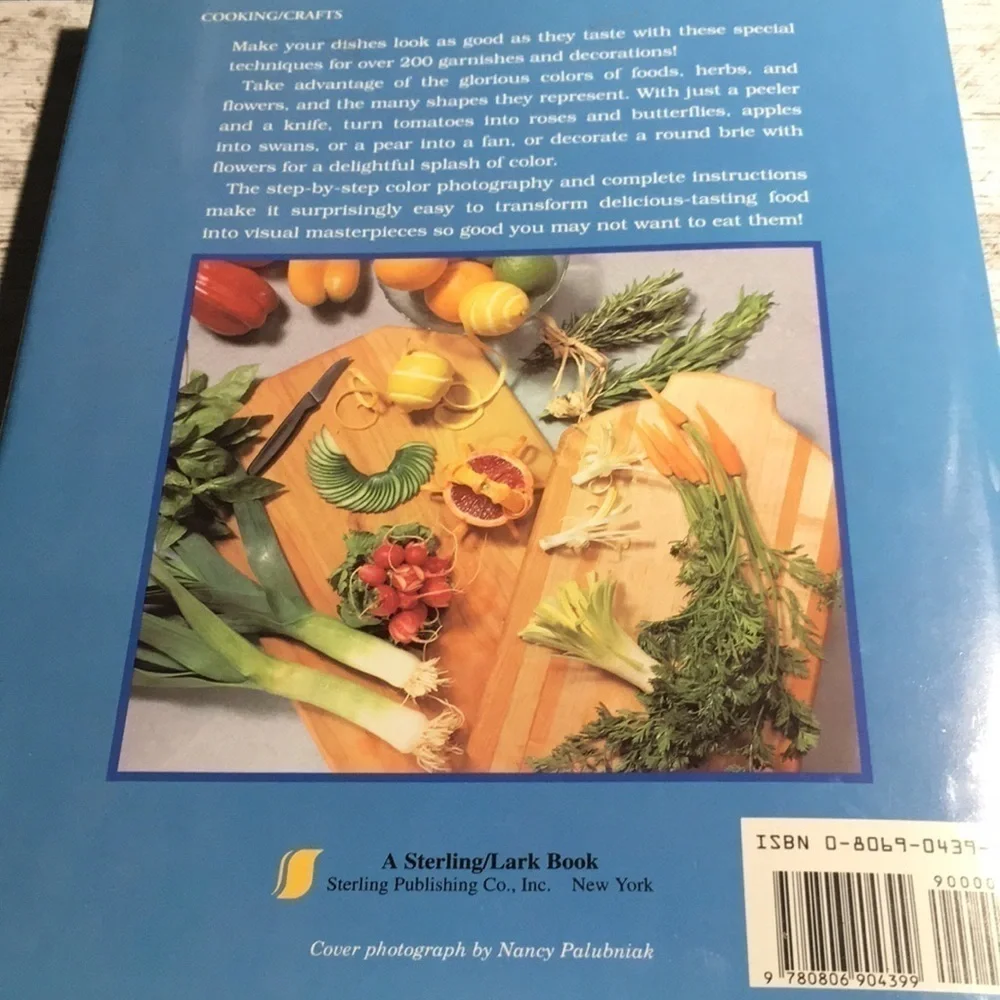 Vintage Holiday Cookbook Recipe Ideas Hardcover 1992